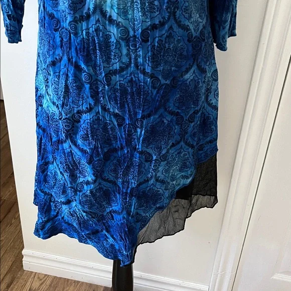 Elegant Blue Long Sleeve Dress - Picture 15 of 16